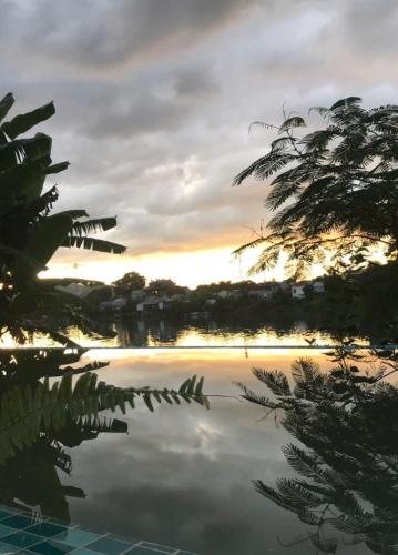 Landskap semula jadi dekat dengan the country house