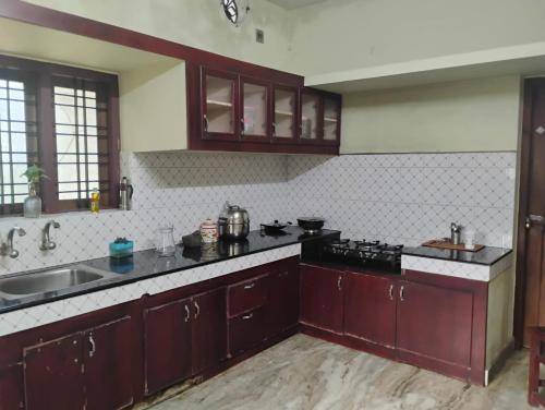 Η κουζίνα ή μικρή κουζίνα στο Villa De Amore