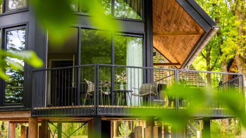 Gallery image of Natuur Villa met Hottub | 4 personen - Resort Valley in Wekerom
