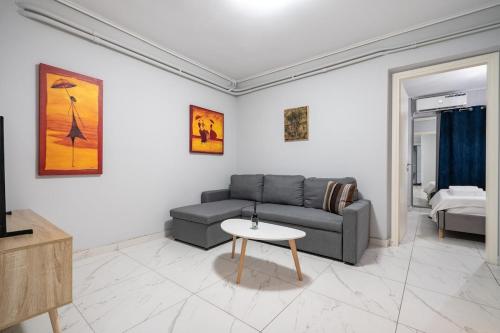 Petralona Hideaway - Comfort for 4 by ΜΡS