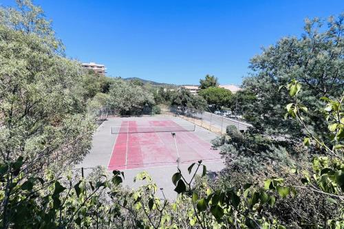 Haven of peace with balcony in Sainte-Maxime