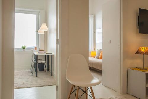 Spacious and Modern Apartment in the Center of Chiado