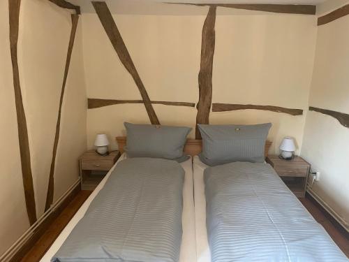 Gästehaus Rennauにあるベッド