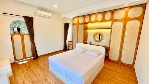 Katil atau katil-katil dalam bilik di The BALIem Villa