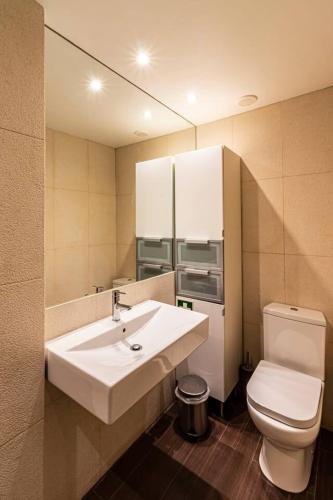 Well-Located Studio with Smart Space