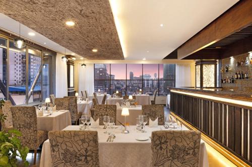 Restaurace v ubytování Golden Tulip Westlands Nairobi