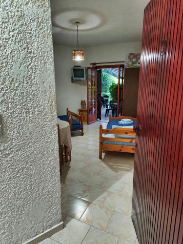 Кровать или кровати в номере Akrata Golden Beach House 3