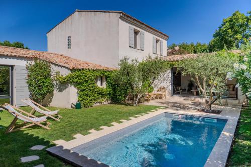 Gorgeous village home with heated pool, ideally located
