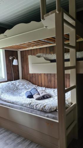 Katil atau katil-katil dalam bilik di Sunndalsfjord Cottages Fredsvik Meisalstranda 455,506 og 508