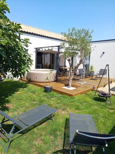 Zéphyr - Maison 3 Chambres avec jacuzzi - Proche aéroport et Nantes