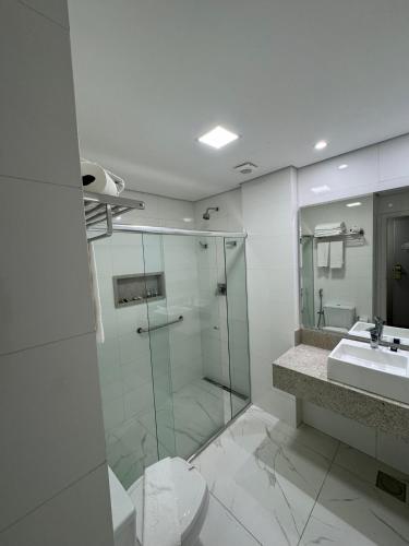Un baño de Hotel Guarany