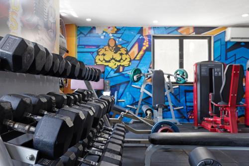 Fitness centrum a/nebo fitness zařízení v ubytování Golden Tulip Westlands Nairobi