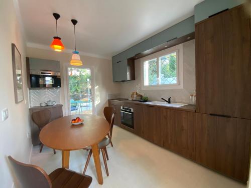 Villa and independent studio St Raphaël Agay