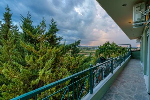 Μπαλκόνι ή βεράντα στο Louisa Apartment - Hellenic Apartments Avlona