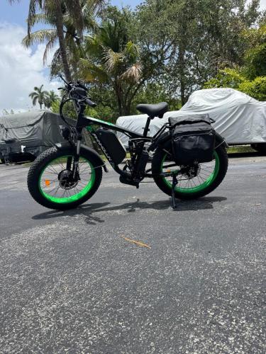 Imagen de la galería de Beach Apart By Pmi Unit 4, en West Palm Beach