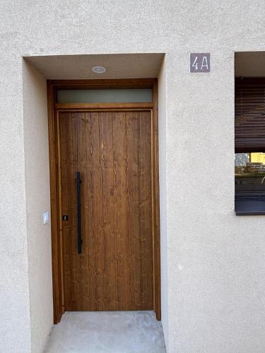Φωτογραφία από το άλμπουμ του Can Pou, charming village house in Girona σε Campllong