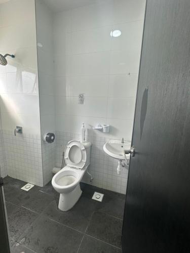 Koupelna v ubytování Adik Aisyah cameron homestay quintet A3-7-5