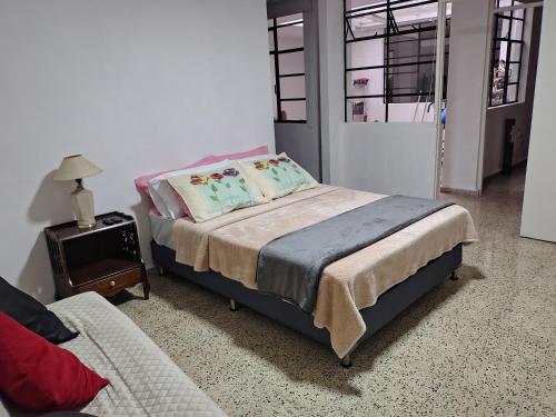 Katil atau katil-katil dalam bilik di Casa en Laureles Ideal para Familias