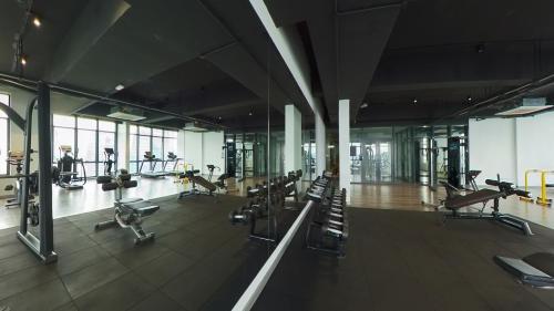 Fitness centrum a/nebo fitness zařízení v ubytování TM Persiaran Stonor KLCC - LV Home