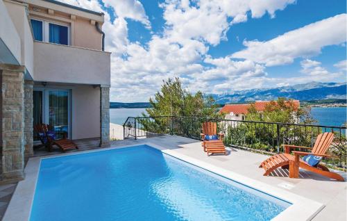 Three-Bedroom Holiday Home In Novigrad