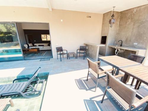 Country villa in Algarve, 15 min from beach