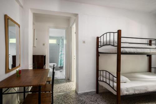 Socrates room