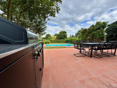 Gallery image of Luxury House with Pool, Garden, AC & Sauna in Perchtoldsdorf