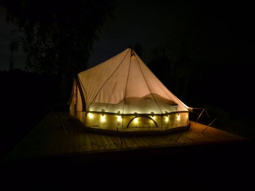 Foto dalla galleria di Odenlunds glamping 