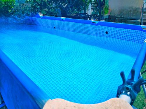 Swimmingpoolen hos eller tæt på Cabin-holiday