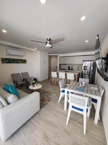 Posezení v ubytování Cartagena Exclusive Apartment with Jacuzzi