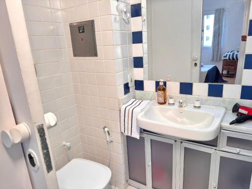 Bilik mandi di Apartamento com Vista para Dedo de Deus