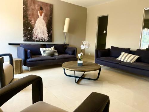 The Luxe Nest- 4 Masters & Private Pool