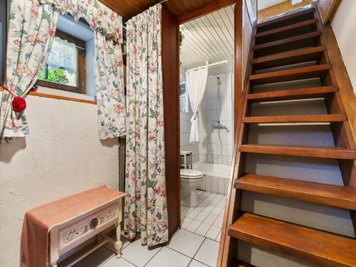 DaboにあるSecluded Chalet in Dabo near Forestのギャラリーの写真