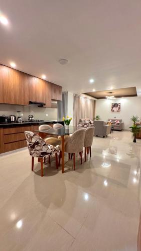 Η κουζίνα ή μικρή κουζίνα στο Apartamento VIP LEO