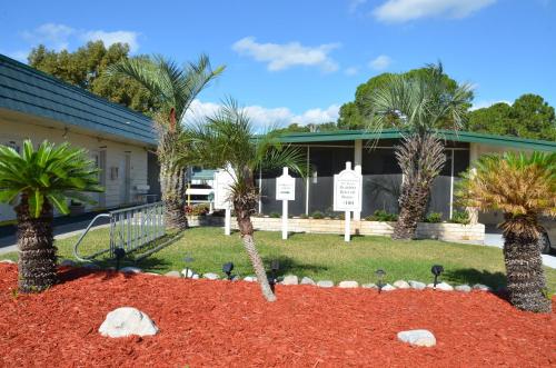 Zahrada ubytování Southern Palms Park Model 4