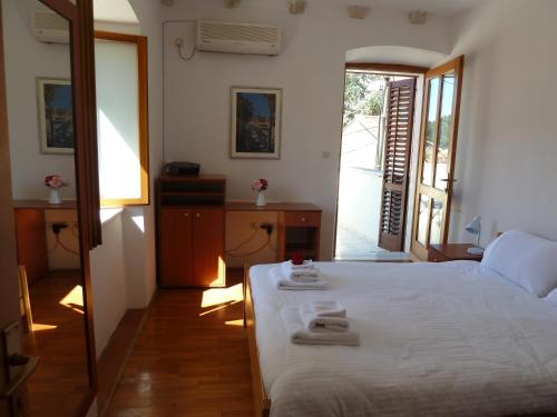 Um quarto em Villa Louise