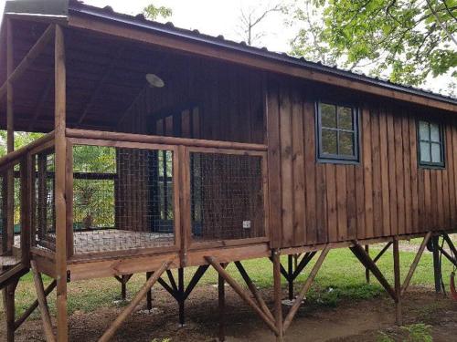 Chalet sur pilotis avec terrasse pour 2 personnes - API-1-52-293
