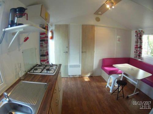 Fotografie z fotogalerie ubytování Mobil-home 2 chambres avec terrasse - API-1-52-456 v destinaci La Mothe-Achard