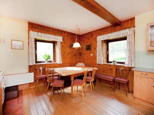 Gambar di galeri bagi Farmhouse in St Johann with Sauna & Garden di Sankt Johann im Pongau