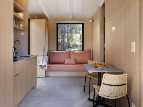 Mobil home avec terrasse à San Sebastián - API-1-52-463