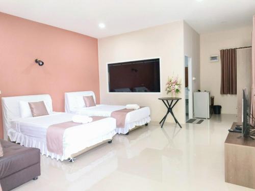 Televisyen dan/atau pusat hiburan di บุรีสอร์ต บุรีรัมย์ Burisort Burirum