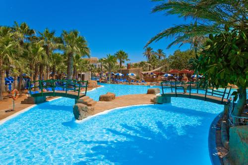Booking.com: Playalinda Aquapark & Spa Hotel , Roquetas de ...
