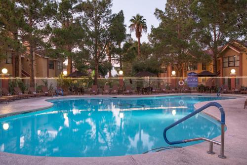 Westgate Flamingo Bay Resort Image