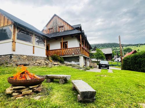 Bangunan di mana terletaknya chalet