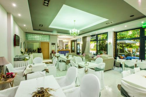 Restaurace v ubytování Hotel Atlantis