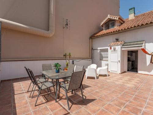 2-Bed in Heart of Los Boliches Pass the Keys