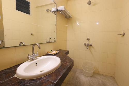 Koupelna v ubytování Hotel PLR Grand