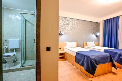 Hotel Class Hermannstadtにあるバスルーム