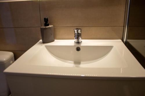 Fotografie z fotogalerie ubytování Lyra Apartment v destinaci Sfântu-Gheorghe