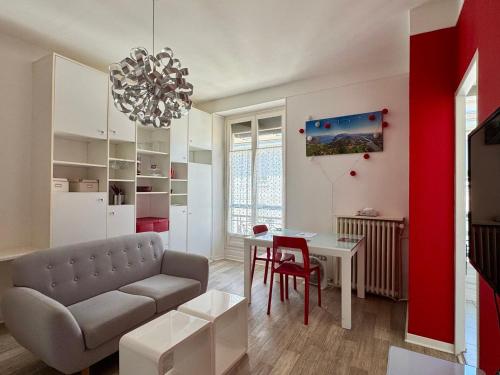 T1 lumineux, centre-ville avec WiFi et parking - FR-1-555-43